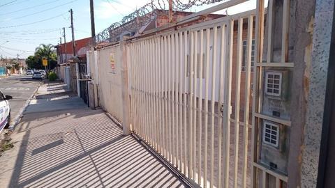 Casa para alugar em Hortolândia, Jardim Amanda I, com 2 quartos, com 102 m²