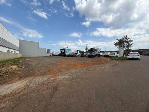 Terreno à venda em Sumaré, Parque Emília, com 1282.77 m²