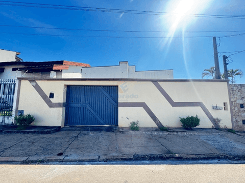 Casa com 2 quartos para alugar em Sumaré, Planalto do Sol
